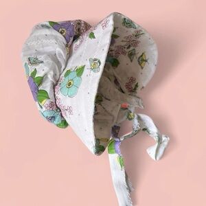 Vintage 70’s Retro Floral Toddler Sun Bonnet  Hat